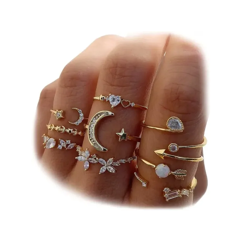 KISS WIFE Golden Stackable Moon Star Knuckle Rings Set for Women, Boho Dainty Lightweight Stacking Rings, Vintage Midi Rings Pack, Trendy Jewelry